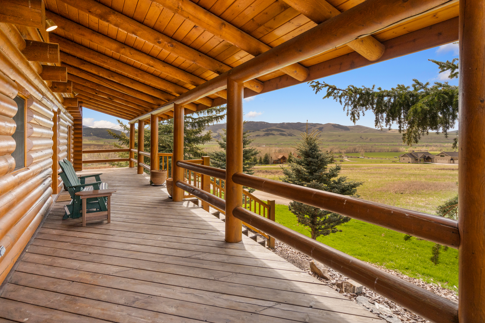 gallatin gateway sanctuary porch